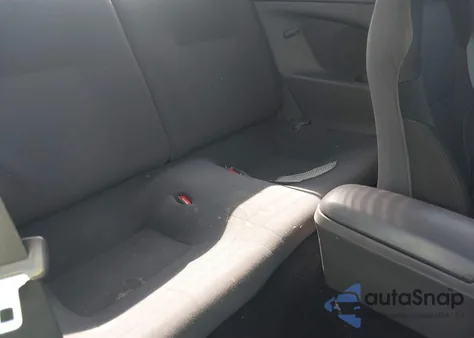 2001 Toyota Celica Gt из США, поврежденный, VIN JTDDR32T310072876